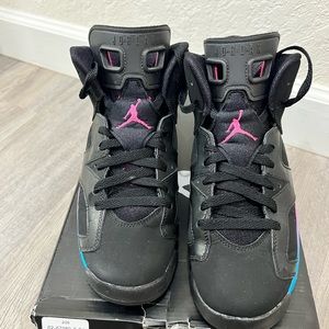 Jordan 6 retros size 5.5